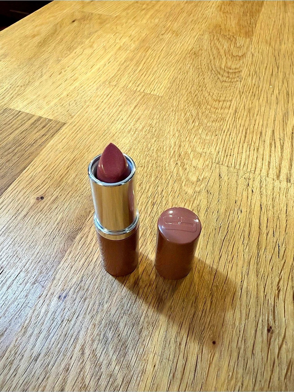 Clinique Bare Pop Lipstick in Brown NWT